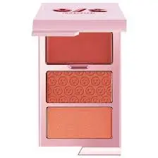 One Size O/S Cheeks Clapper 3D Blush Trio Freaky Peach