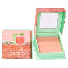 Benefit Cosmetics WANDERful World Silky-Soft Powder Blush  PEACHIN'