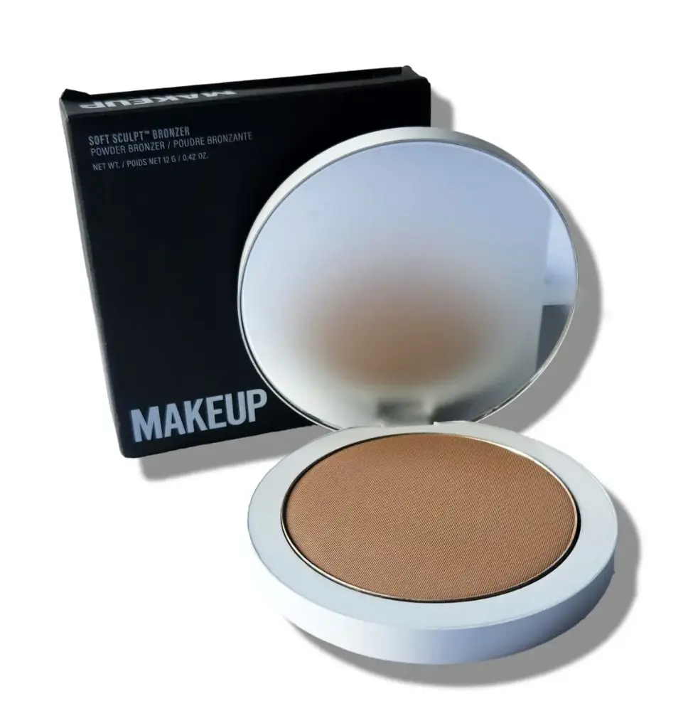 MAKEUP BY MARIO NIB Soft Sculpt Bronzer in Light  ‏