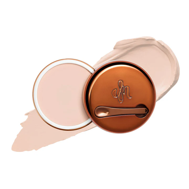 Danessa Myricks Beauty Blurring Balm Powder