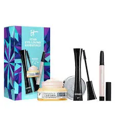 Your Eye-Loving Essentials Gift Set