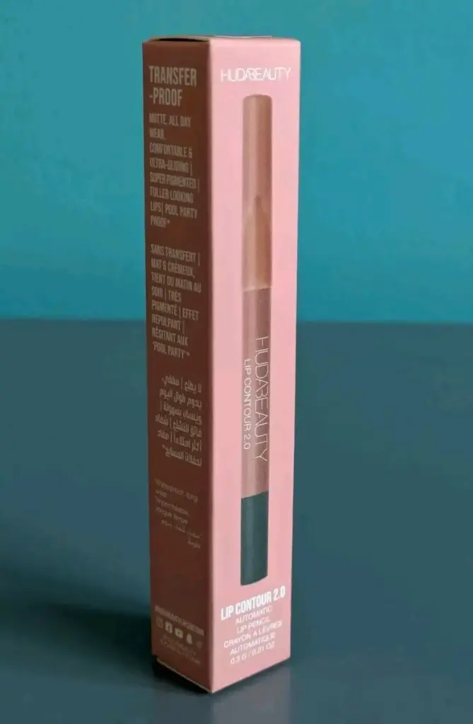 Huda Beauty Lip Contour 2.0 Bombshell Pinky Brown 