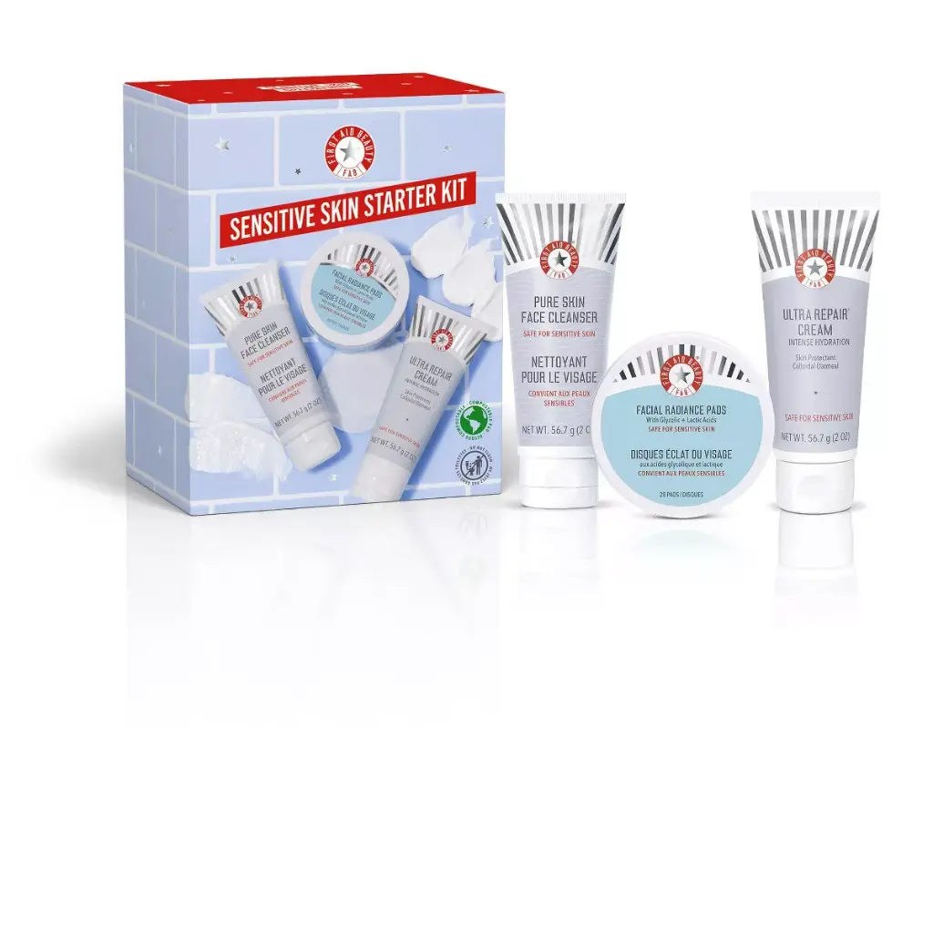 Ulta Beauty FIRST AID BEAUTY Women's Sensitive Skin Starter Kit, Cleanse, Exfoliate and Hydrate - 3pc - 
