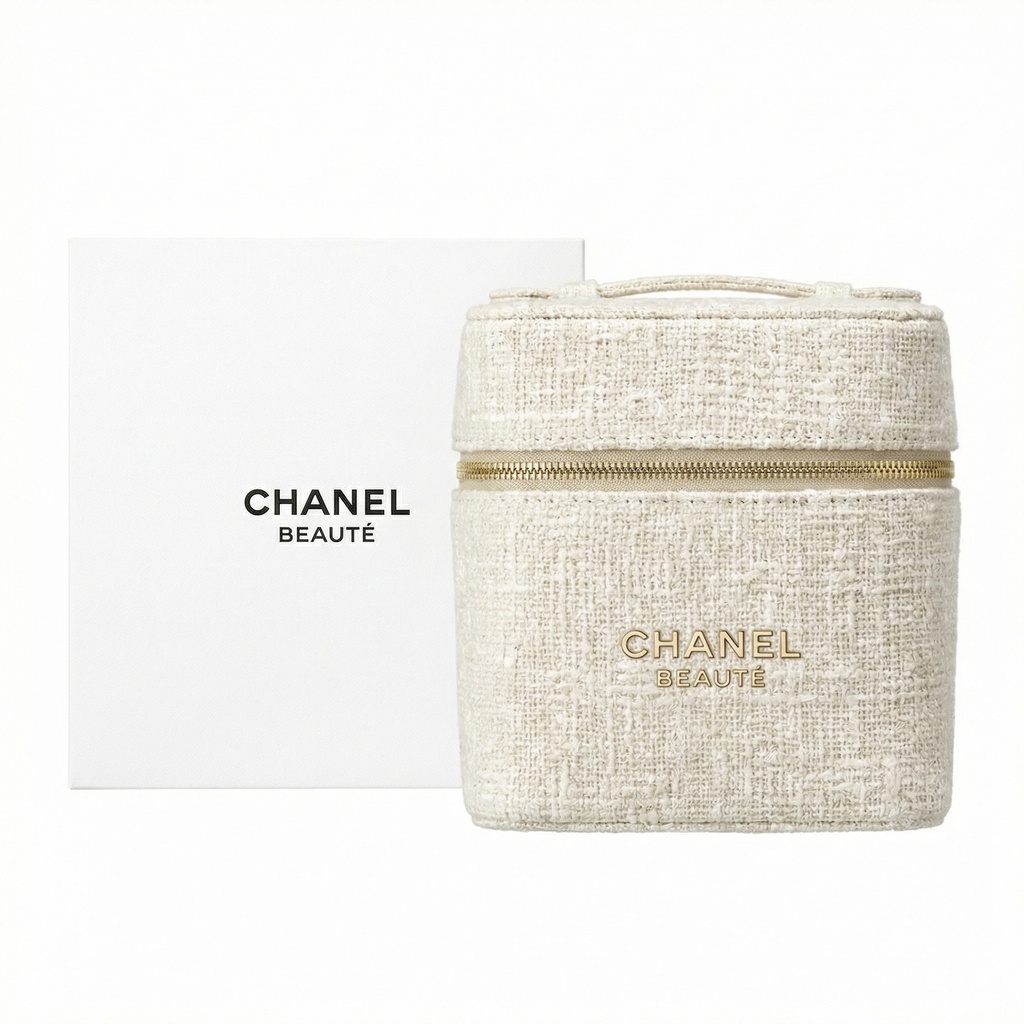 CHANEL BEAUTE MAKEUP BAG